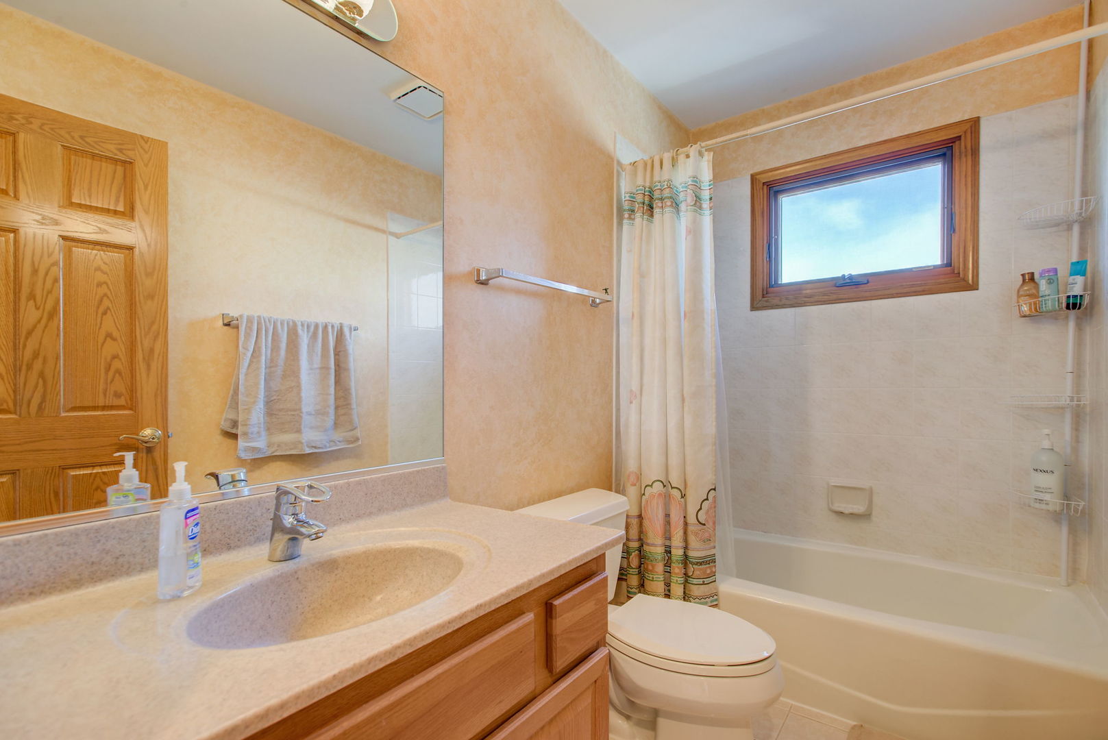 206 Meier Road Arlington Heights, IL 60005 - Photo 37 of 42 a bathroom with a granite countertop sink toilet and shower