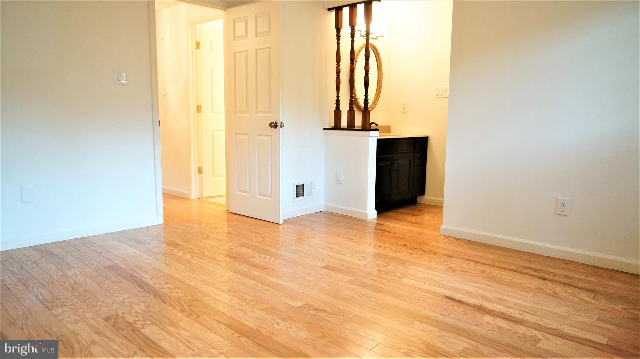 11539 Ivy Bush Court Reston, VA 20191 - Photo 15 of 30 Hardwood floors in All Bedrooms