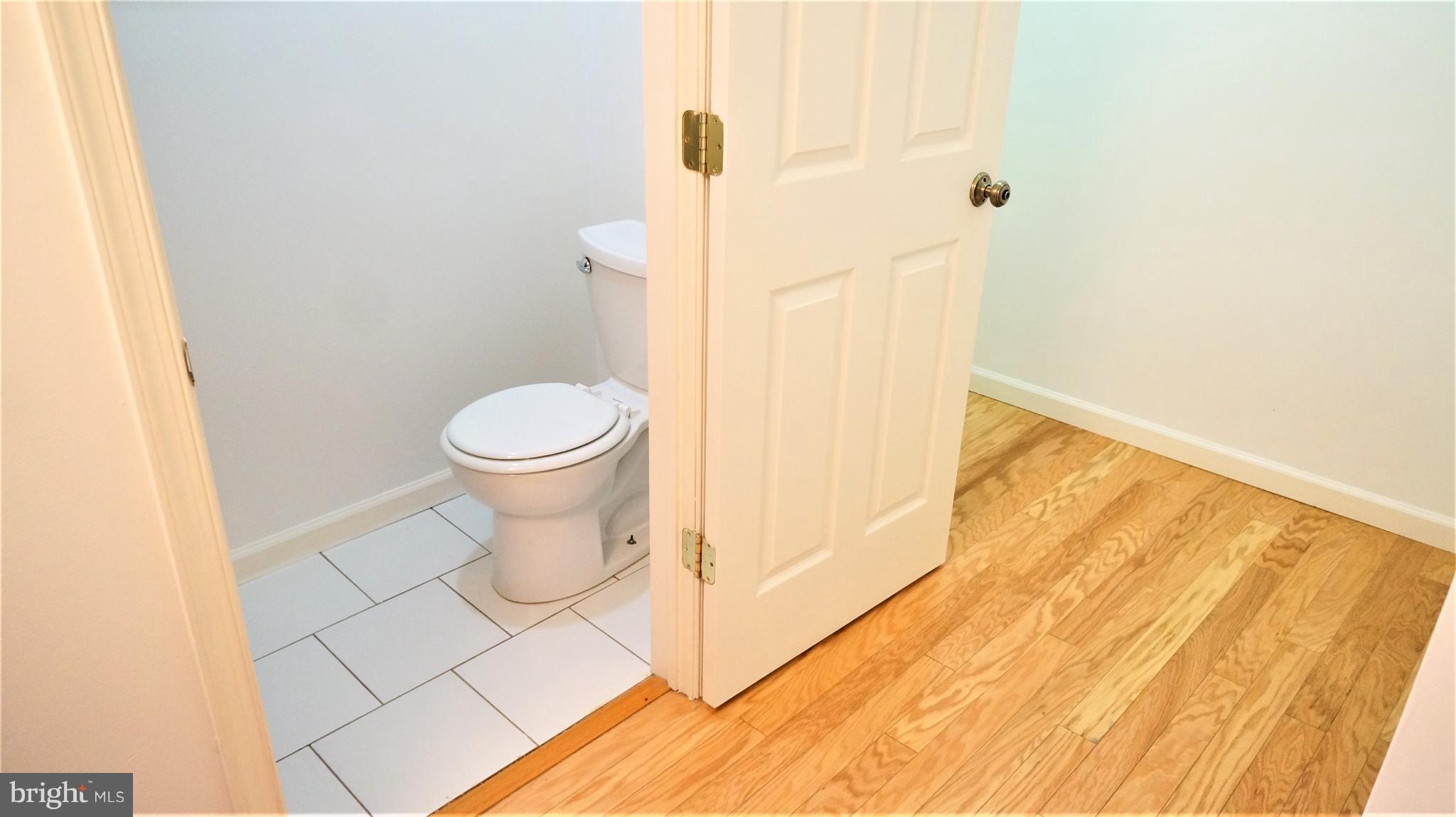 11539 Ivy Bush Court Reston, VA 20191 - Photo 18 of 30 Master Bath & Master Walk-In Closet