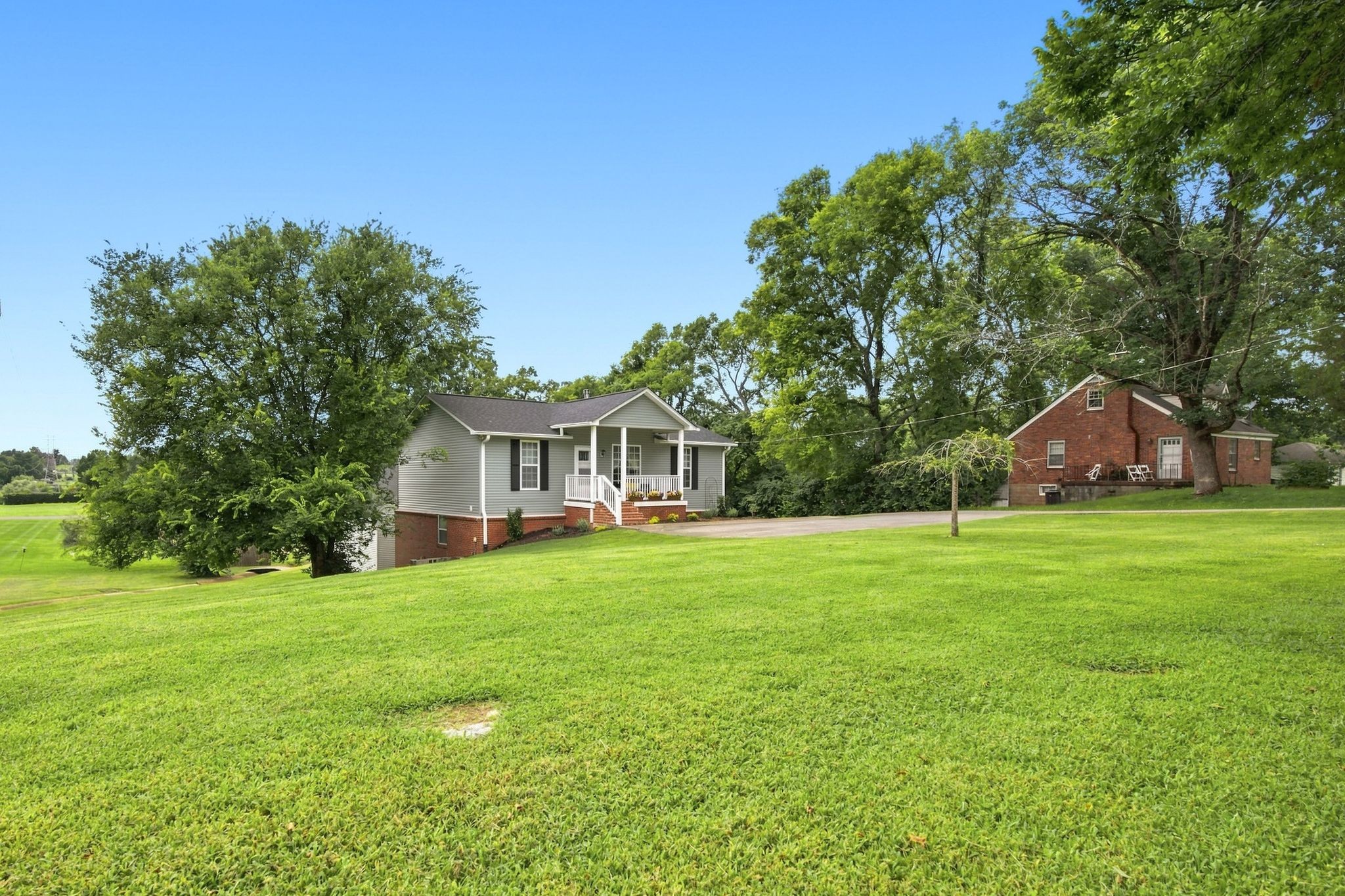 5944 South New Hope Road Hermitage, TN 37076 - Photo 4 of 34 Gallery Image 4