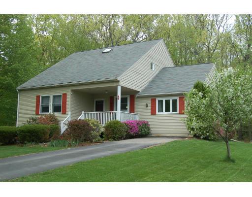 26 Stanley Road Medway, MA 02053 - Photo 1 of 13 Gallery Image 1
