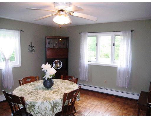 26 Stanley Road Medway, MA 02053 - Photo 9 of 13 Gallery Image 9