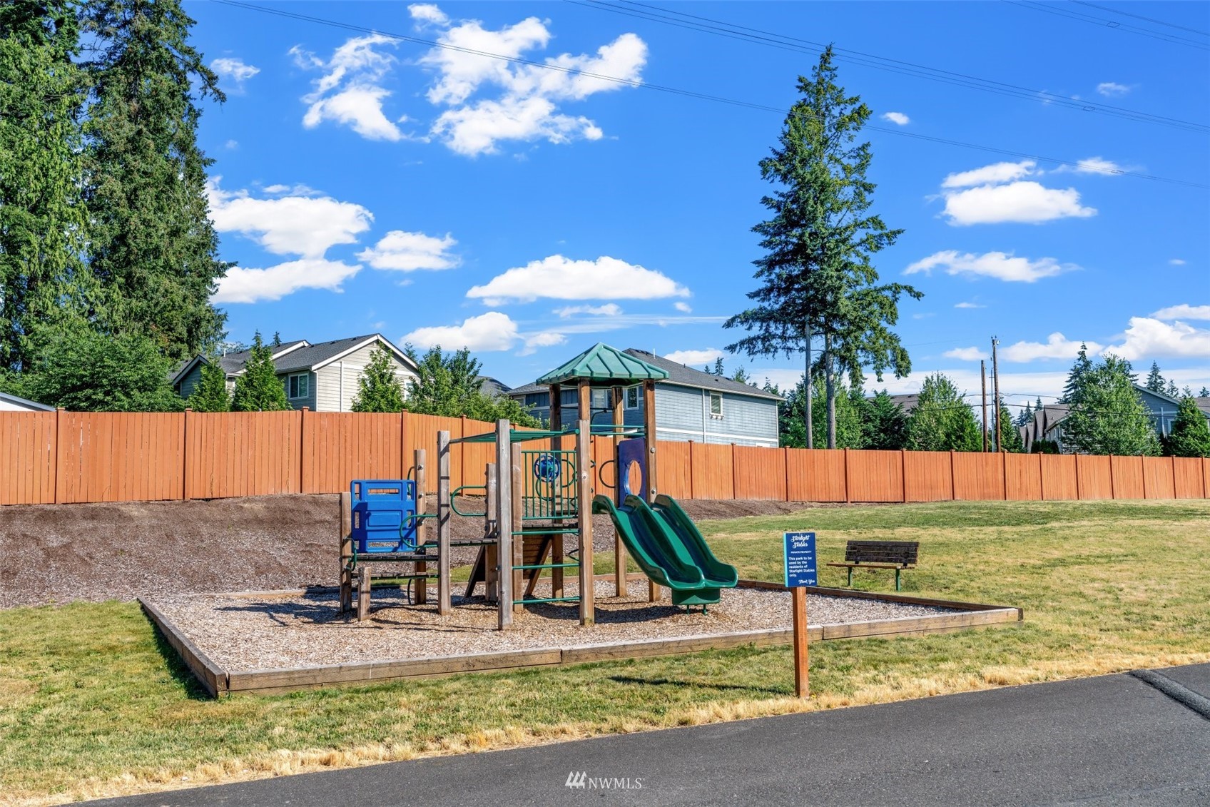 19833 3rd Avenue Southeast Bothell, WA 98012 - Photo 25 of 27 a view of a backyard with swimming pool