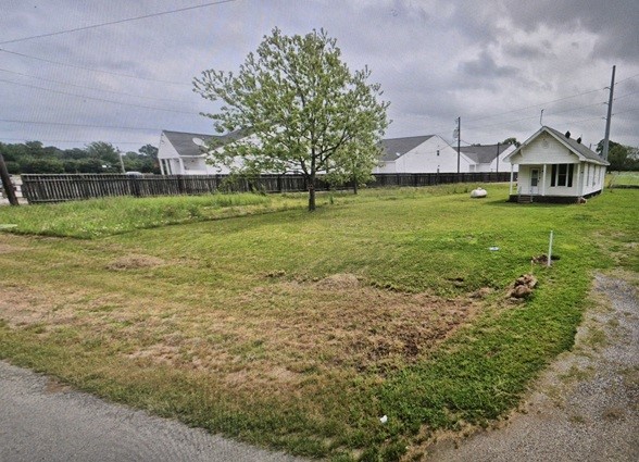 20834 Cochran Road Waller, TX 77484 - Photo 2 of 5 a view of a house with a big yard and large trees