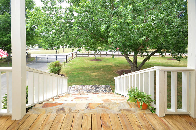 9748 Snow Hill Road Ooltewah, TN 37363 - Photo 3 of 46 DSC_1131-L