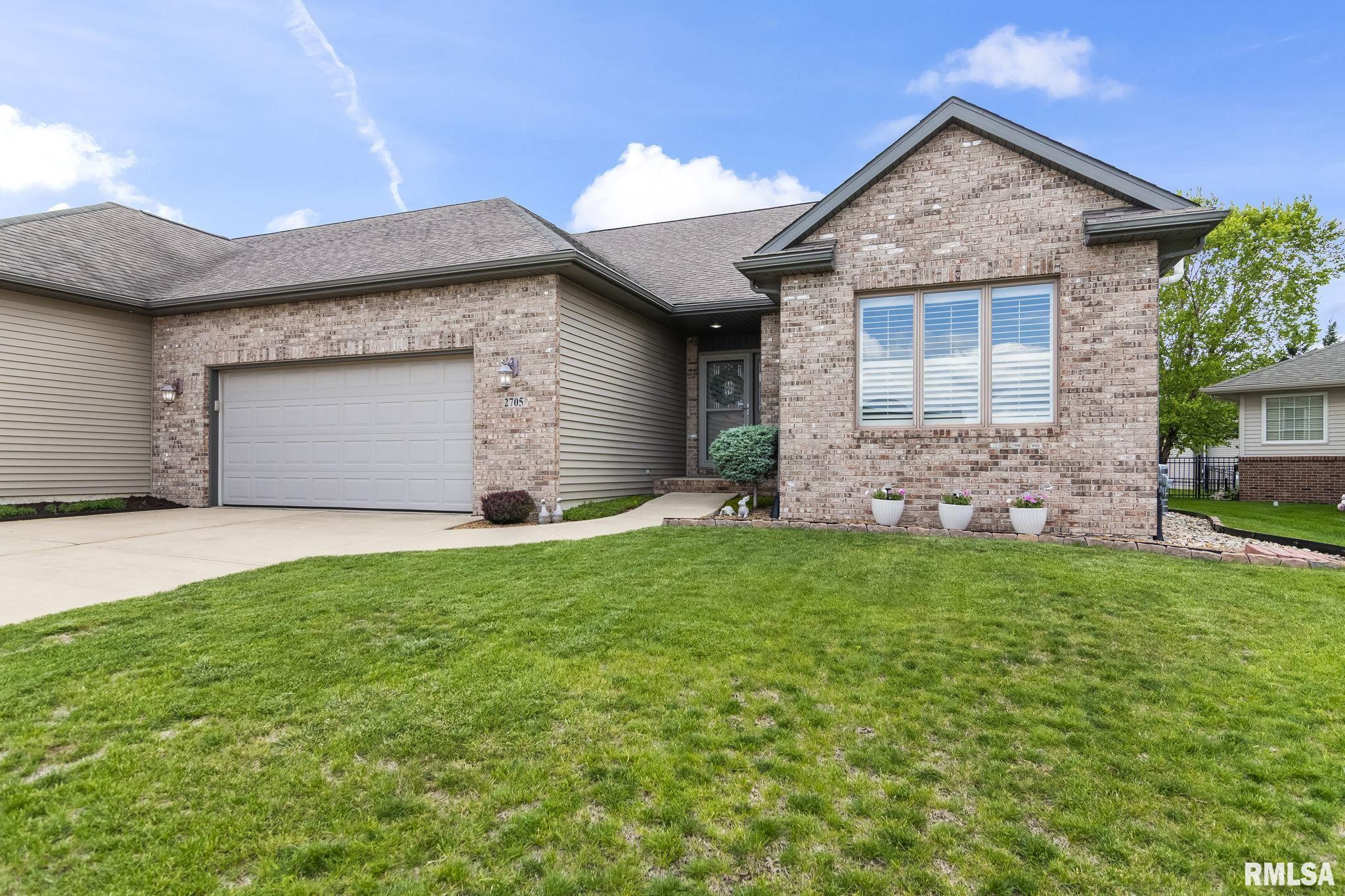 2705 Johnathan Place Springfield, IL 62711 - Photo 1 of 45 Gallery Image 1