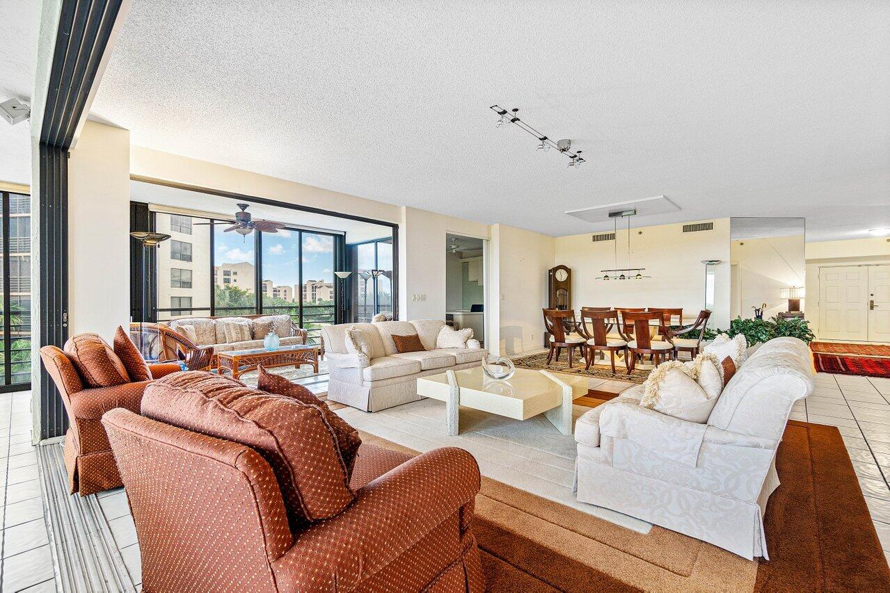 7235 Promenade Drive, Unit K401 Boca Raton, FL 33433 - Photo 11 of 39 Living Room