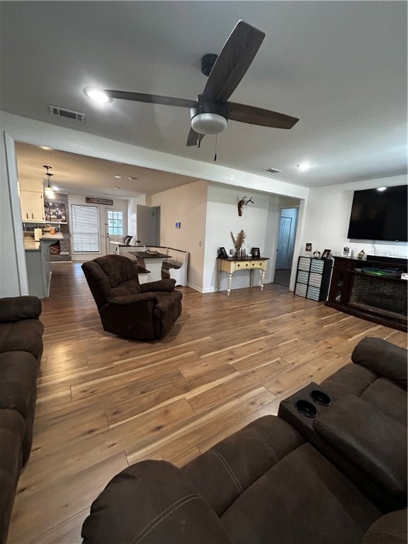 807 College Street Waycross, GA 31501 - Photo 4 of 42