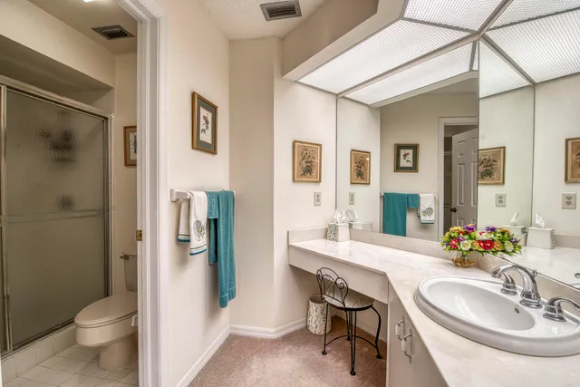 $269,880 | 6275 Southeast Charleston Place, Unit 203, Hobe Sound, FL 33455