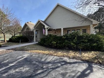 $469,900 | N21-w24305 Cumberland Drive, Unit 38N, Pewaukee, WI 53072