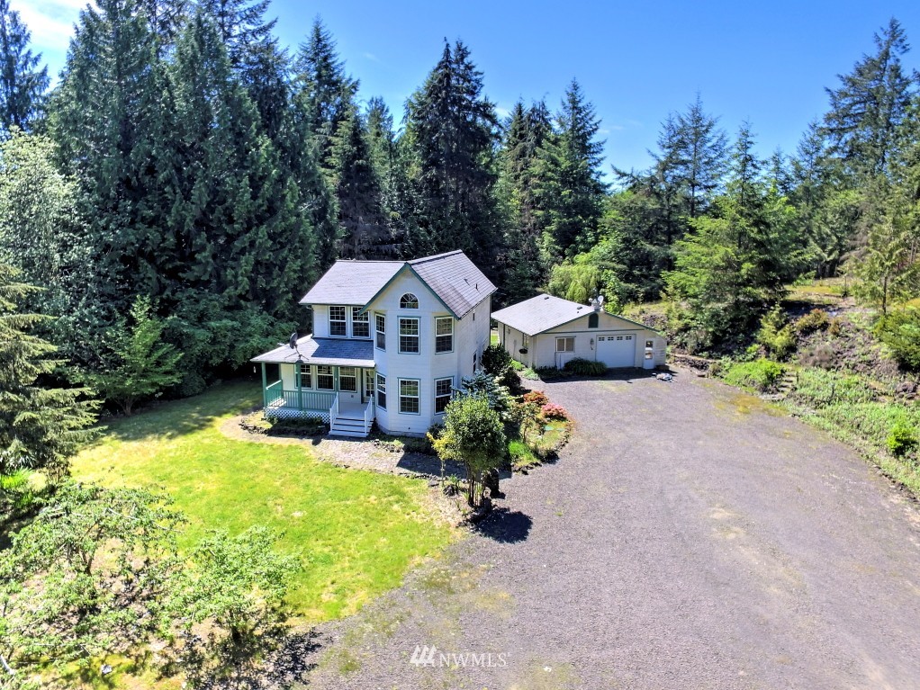 70 East Robbins Road Grapeview, WA 98546 - Photo 1 of 24 Gallery Image 1
