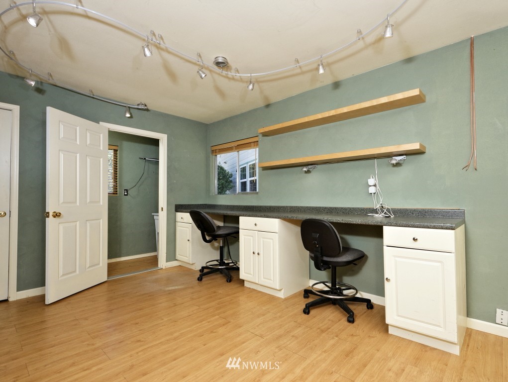 70 East Robbins Road Grapeview, WA 98546 - Photo 18 of 24 Gallery Image 18