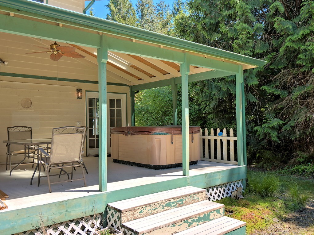 70 East Robbins Road Grapeview, WA 98546 - Photo 24 of 24 Gallery Image 24