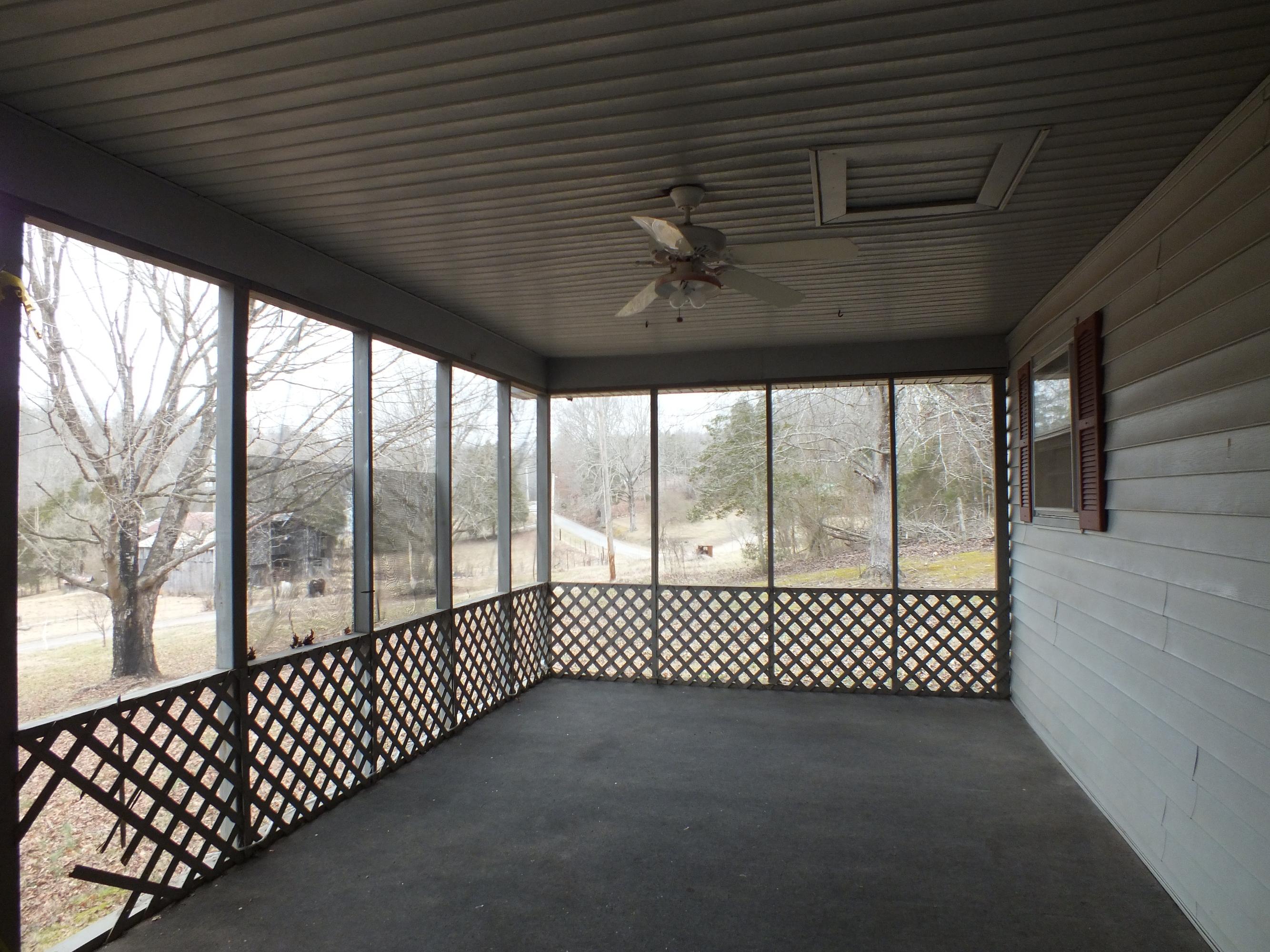 5145 Estes Road Loudon, TN 37774 - Photo 5 of 17 2014_0210ESTES-UPDATED0007