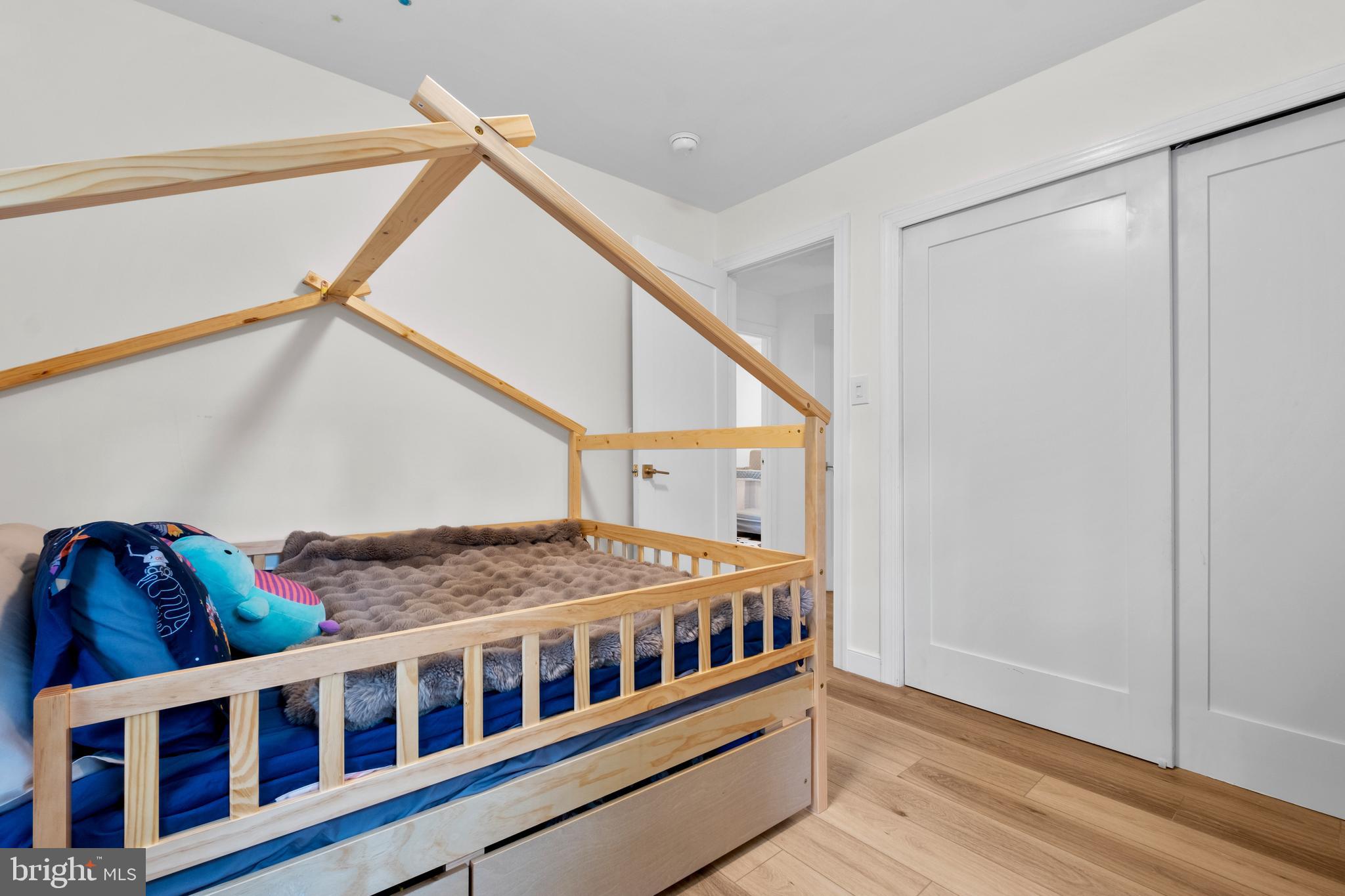 634 Tabernacle Road Medford, NJ 08055 - Photo 23 of 46 a bedroom with furniture and staircase