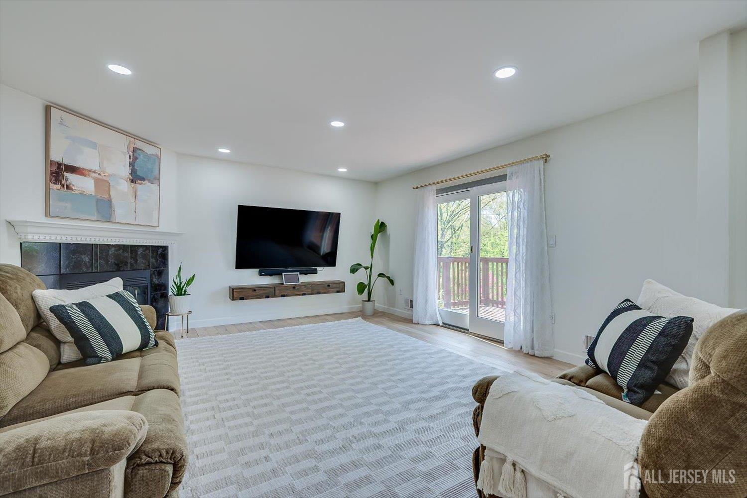 122 Dewolfe Street Edison, NJ 08817 - Photo 17 of 50