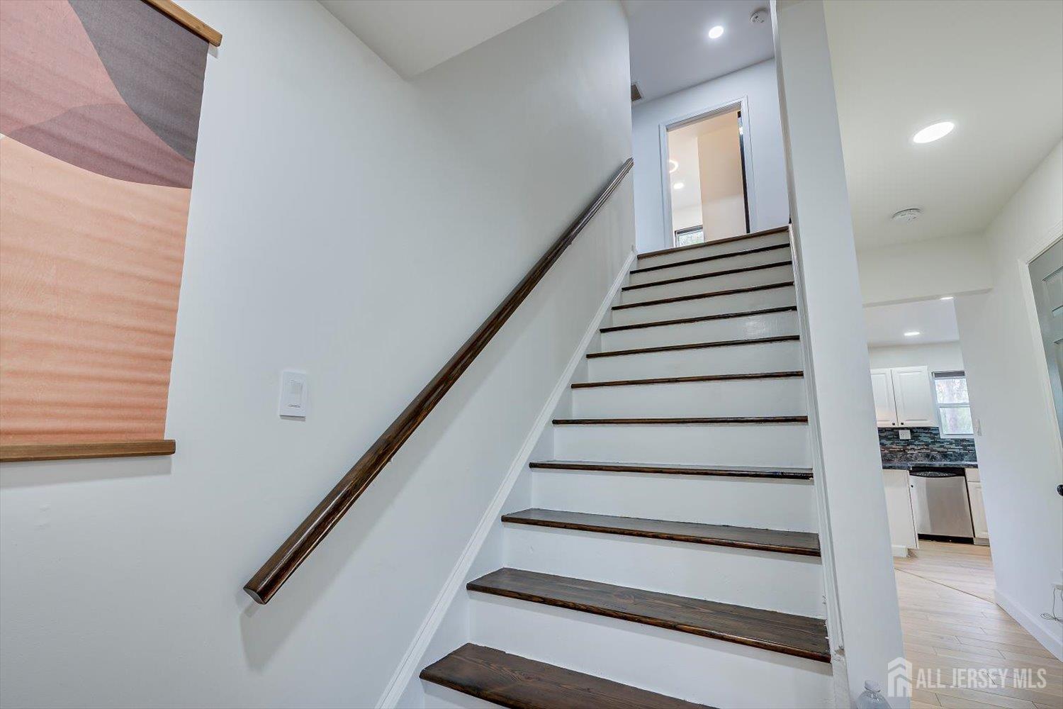 122 Dewolfe Street Edison, NJ 08817 - Photo 22 of 50