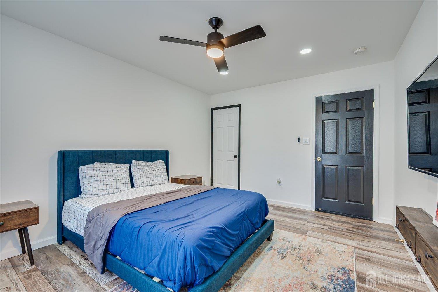 122 Dewolfe Street Edison, NJ 08817 - Photo 33 of 50