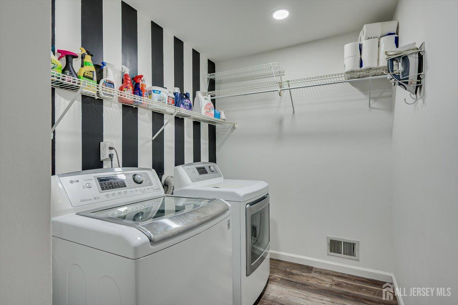 122 Dewolfe Street Edison, NJ 08817 - Photo 35 of 50