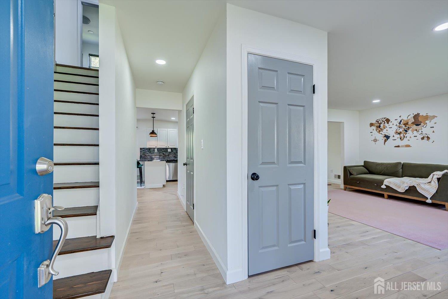 122 Dewolfe Street Edison, NJ 08817 - Photo 5 of 50