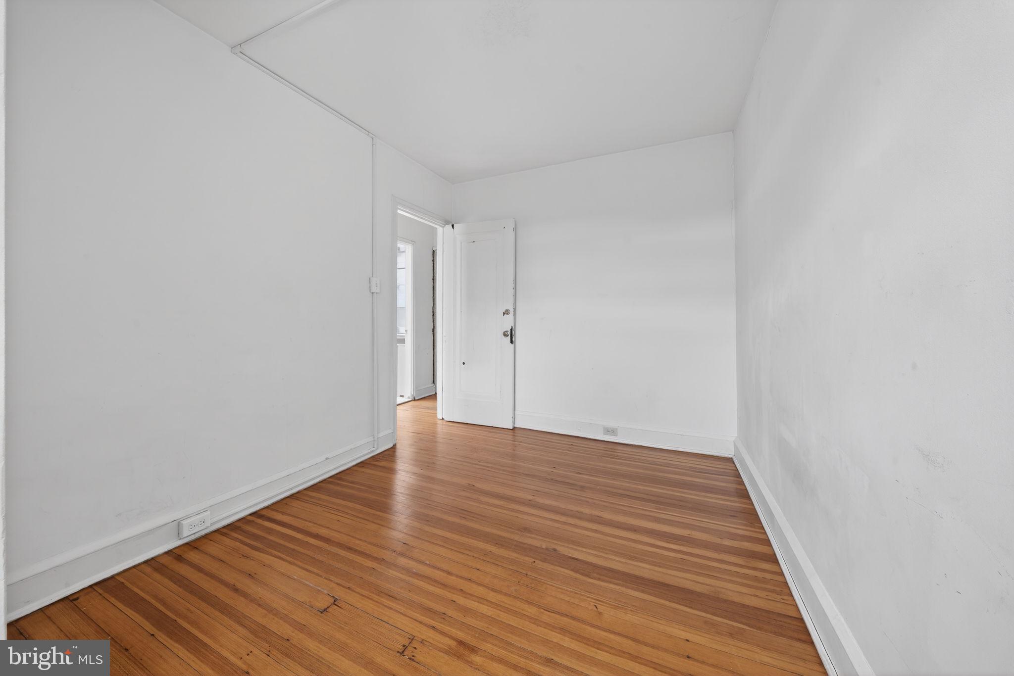 3624 T Street Northwest Washington, DC 20007 - Photo 18 of 39