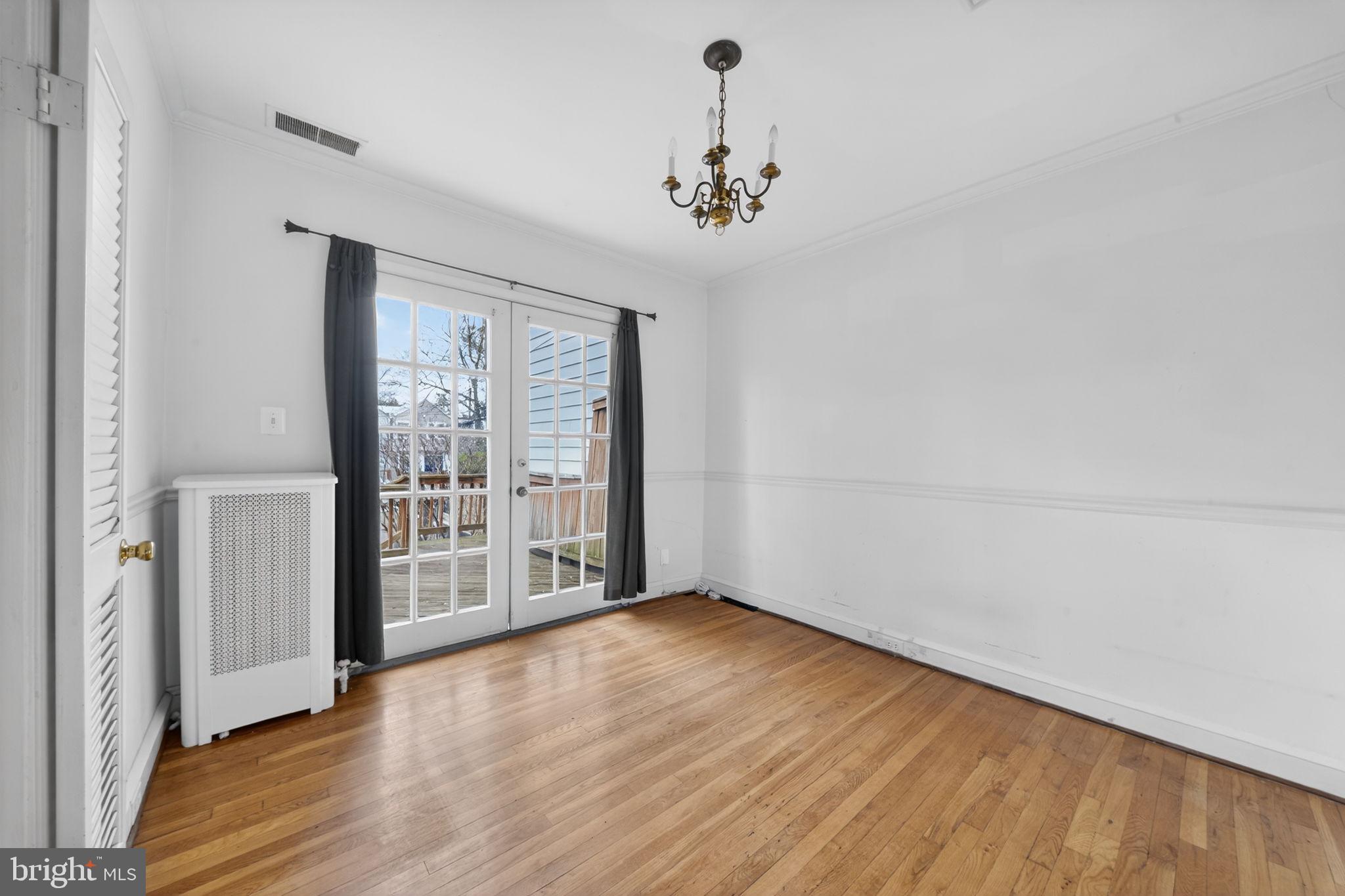 3624 T Street Northwest Washington, DC 20007 - Photo 8 of 39