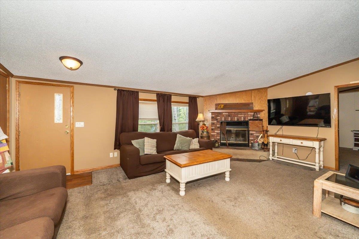 3683 Hilltop View Road Barnum, MN 55707 - Photo 6 of 25 fireplaces living room