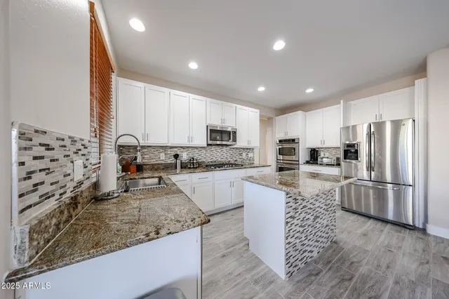 $11,000 | 5122 West Sweet Iron Pass, Phoenix, AZ 85083