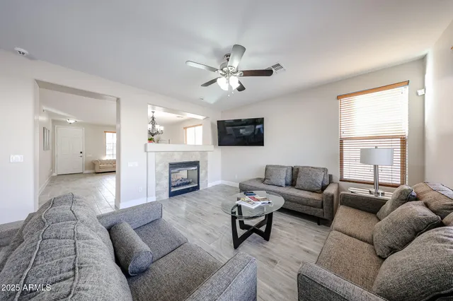 $11,000 | 5122 West Sweet Iron Pass, Phoenix, AZ 85083