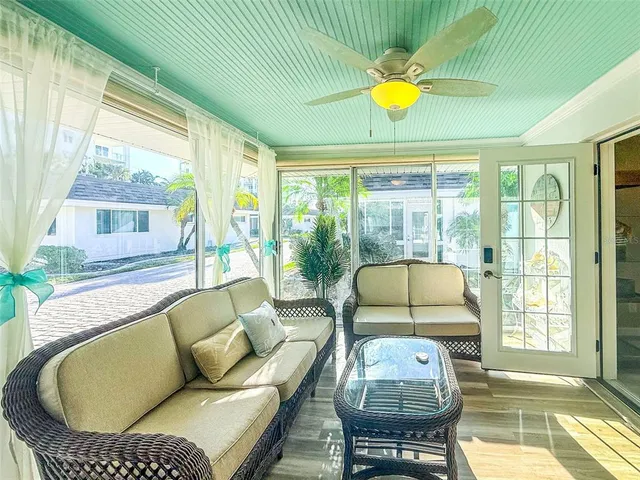 $5,000 | 1900 Benjamin Franklin Drive, Unit 3, Sarasota, FL 34236