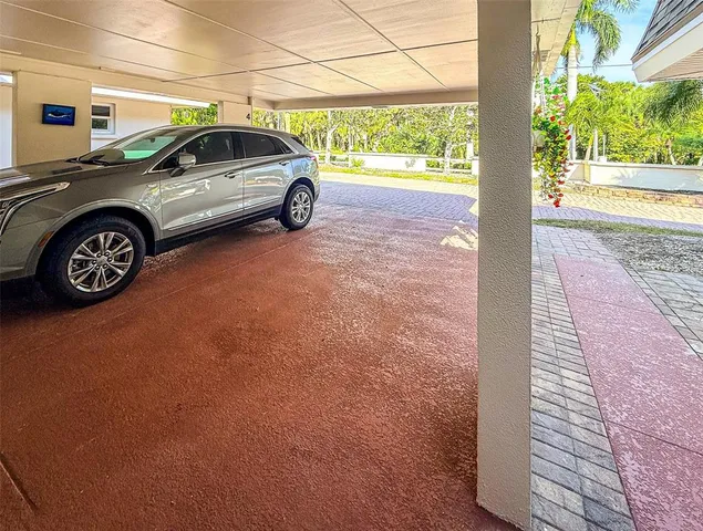 $5,000 | 1900 Benjamin Franklin Drive, Unit 3, Sarasota, FL 34236