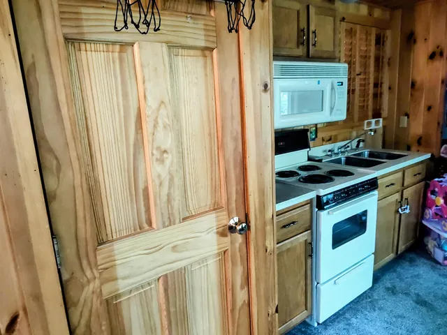 $574,900 | 122 Timbertop Road, New Ipswich, NH 03071