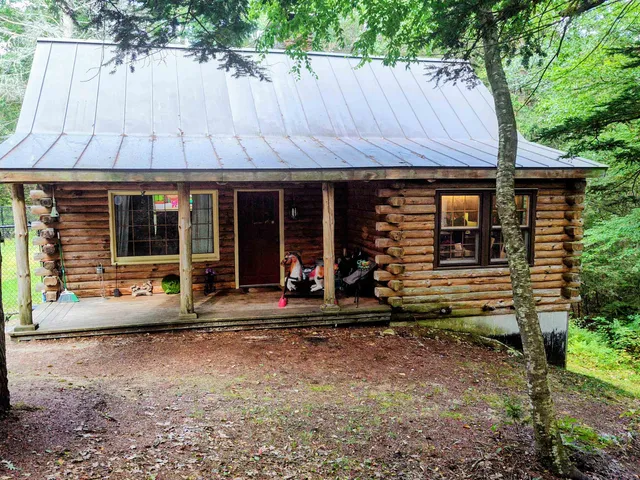 $574,900 | 122 Timbertop Road, New Ipswich, NH 03071