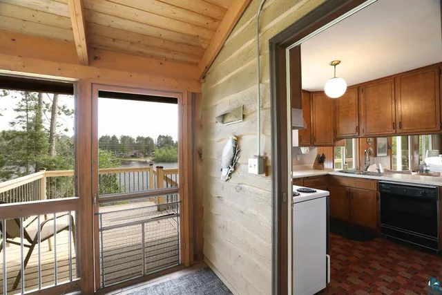 $544,500 | 6476 Cypress Lane, Gilbert, MN 55741