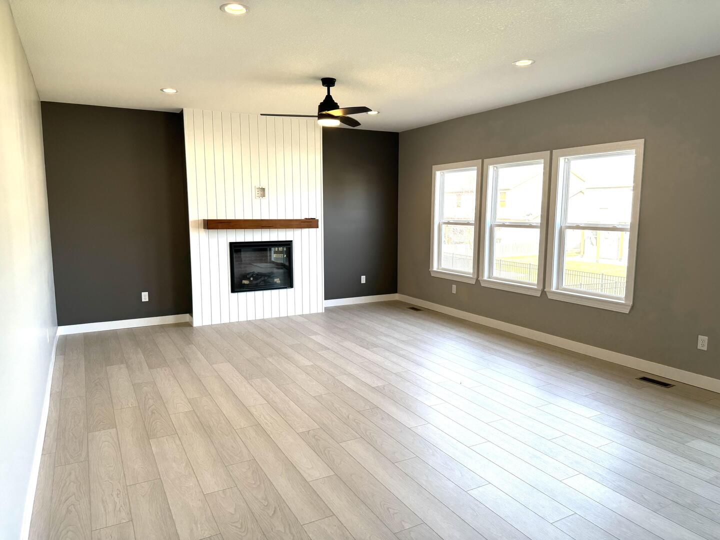 3616 Cabernet Court Normal, IL 61761 - Photo 8 of 24