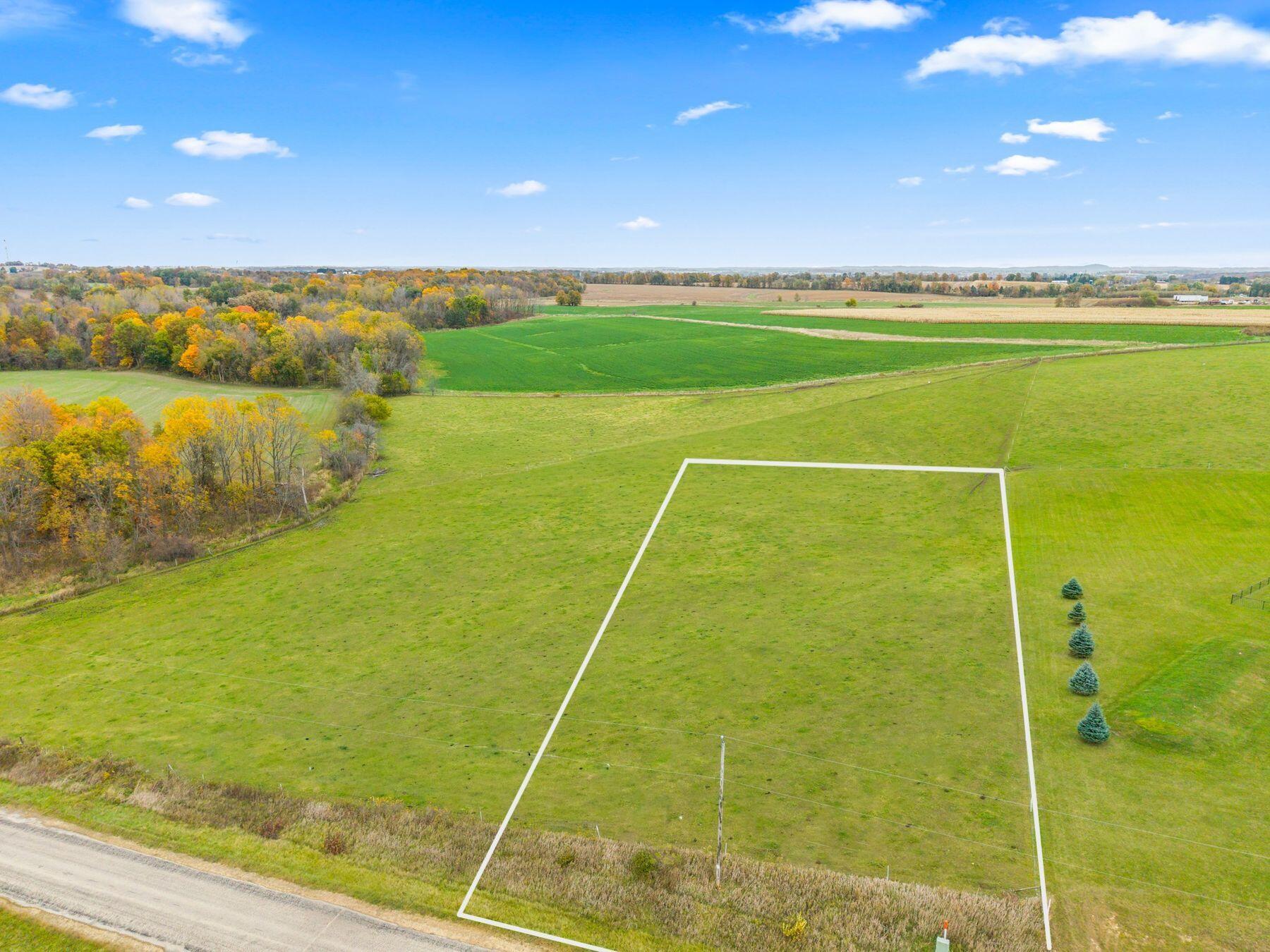 Lt2 Lilly Road Rubicon, WI 53078 - Photo 6 of 12 No HOA or Building Restrictions. Lot lines approximate.