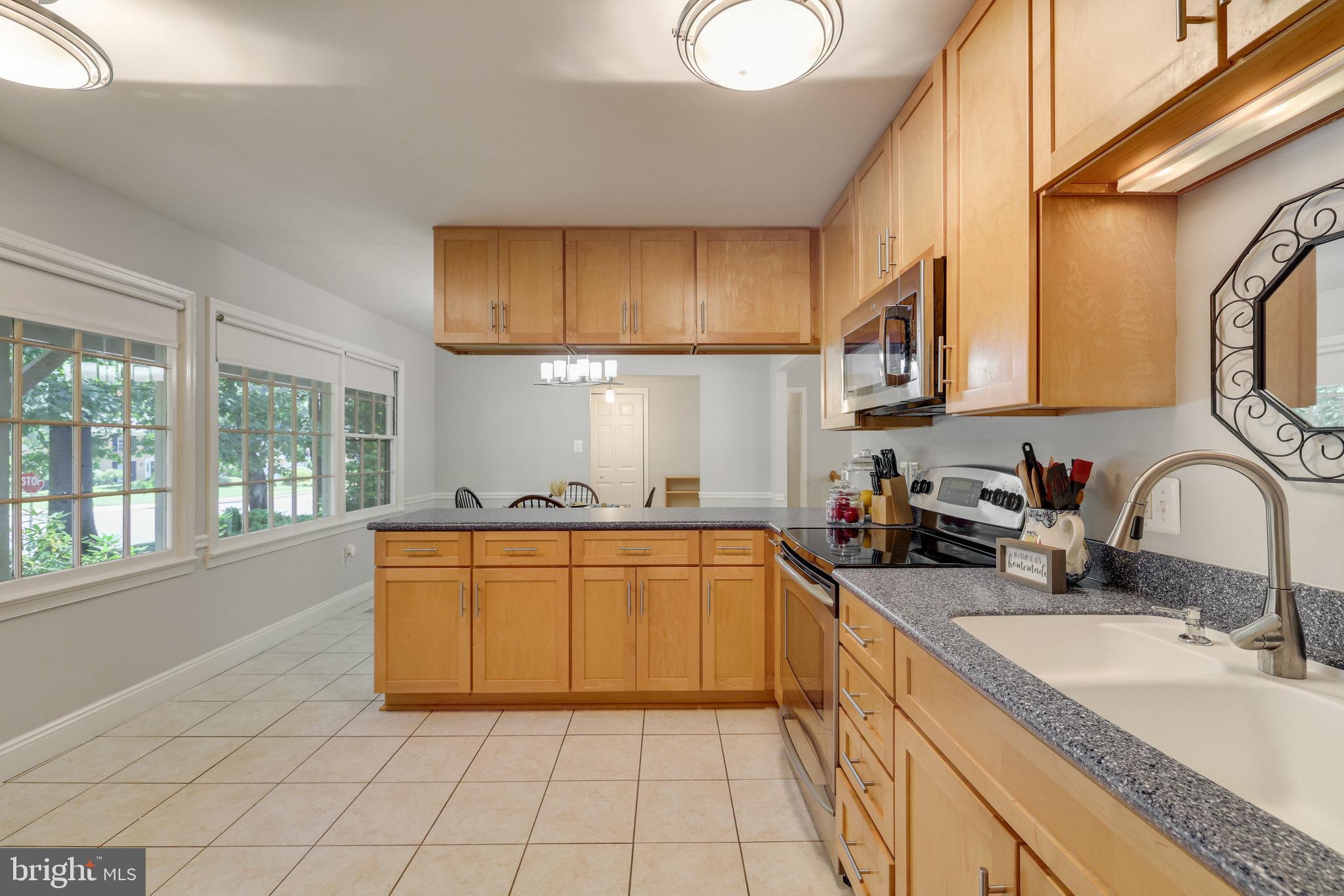 1320 Deep Run Lane Reston, VA 20190 - Photo 12 of 56