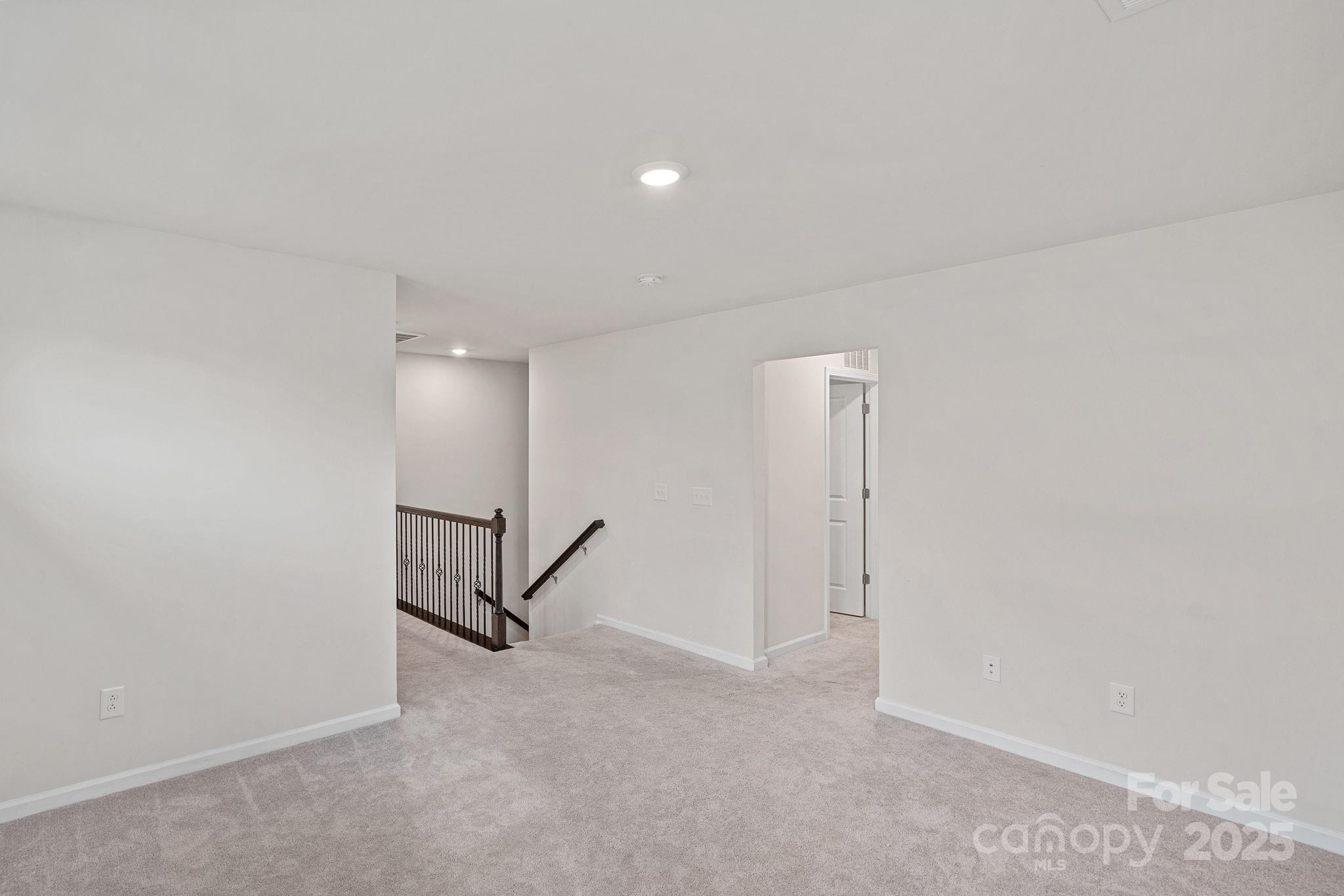 17325 Snug Harbor Road Charlotte, NC 28278 - Photo 22 of 42 Gallery Image 22