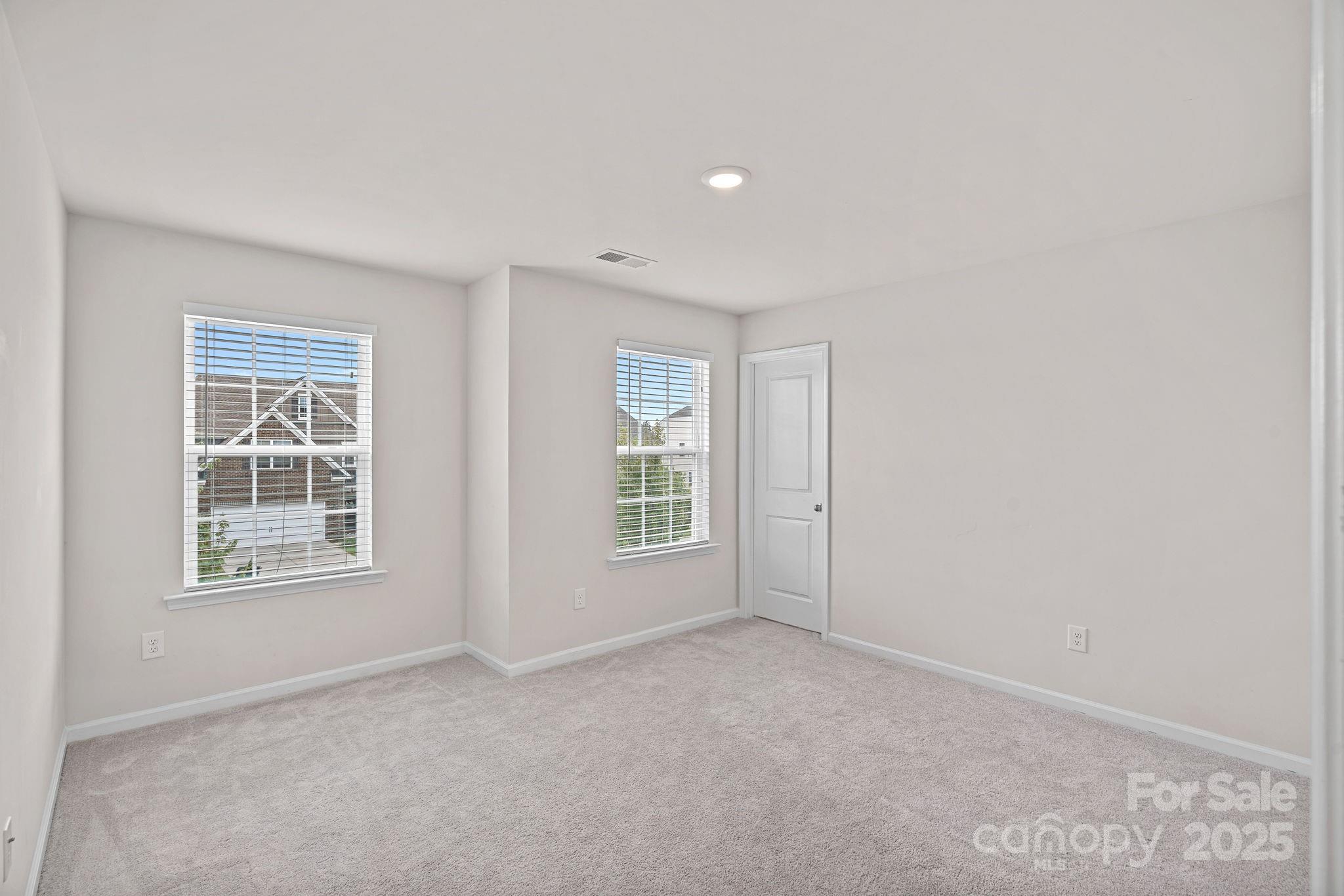 17325 Snug Harbor Road Charlotte, NC 28278 - Photo 28 of 42 Gallery Image 28