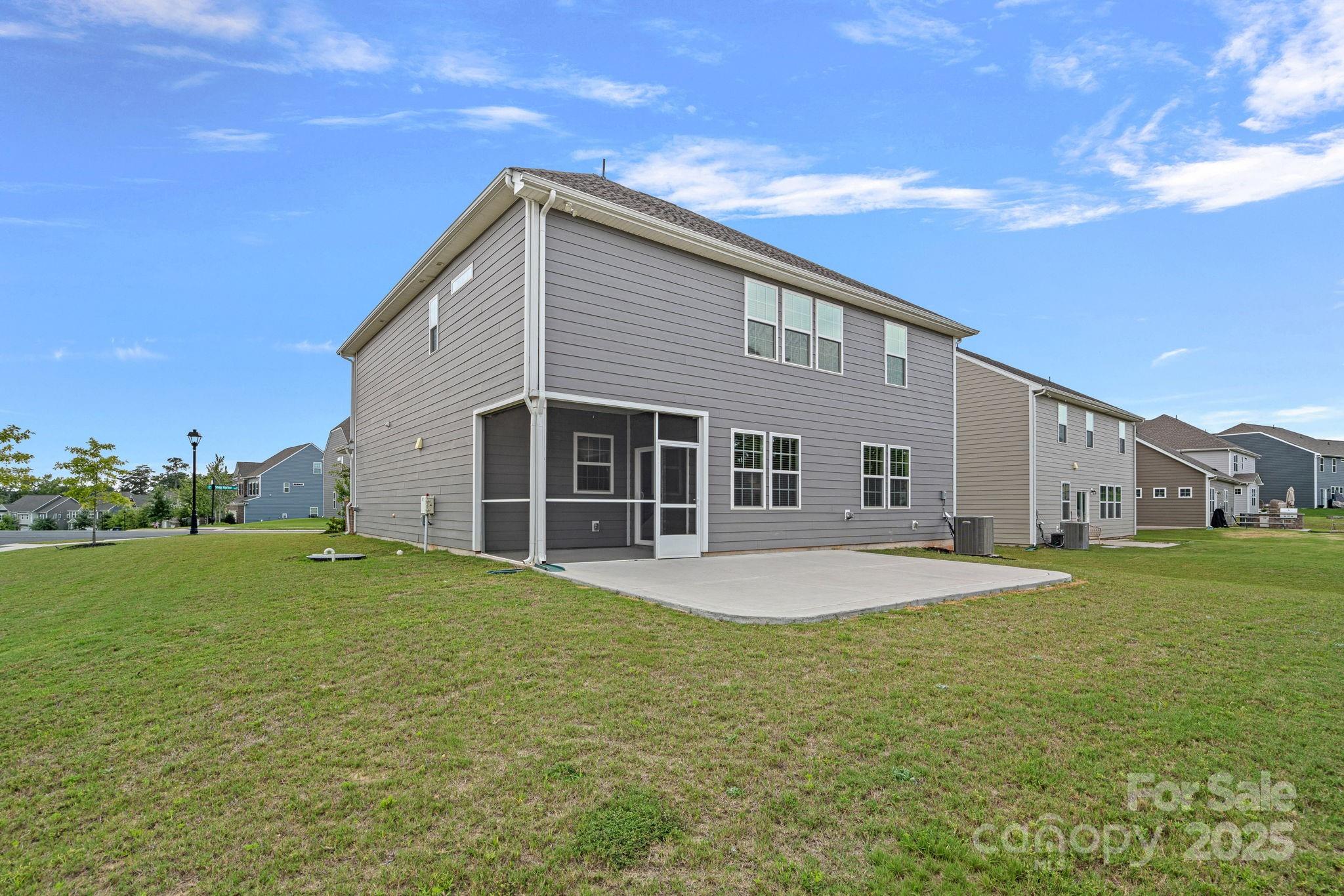 17325 Snug Harbor Road Charlotte, NC 28278 - Photo 33 of 42 Gallery Image 33