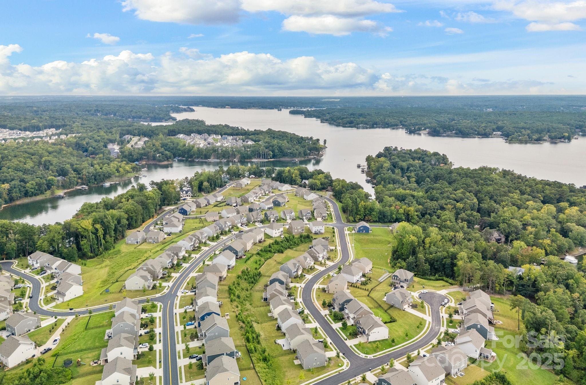 17325 Snug Harbor Road Charlotte, NC 28278 - Photo 42 of 42 Gallery Image 42