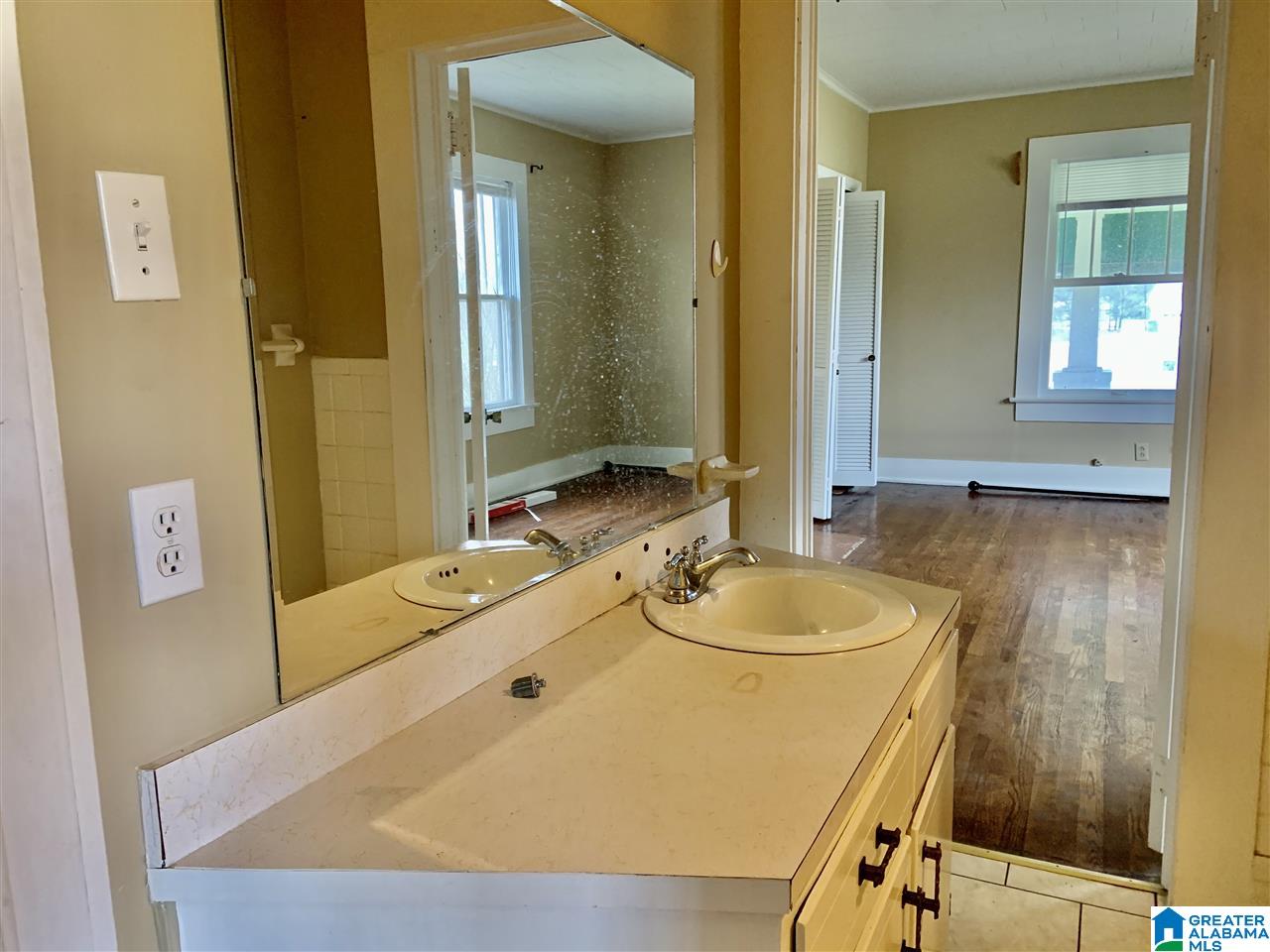 9218 Stouts Road Kimberly, AL 35091 - Photo 18 of 29