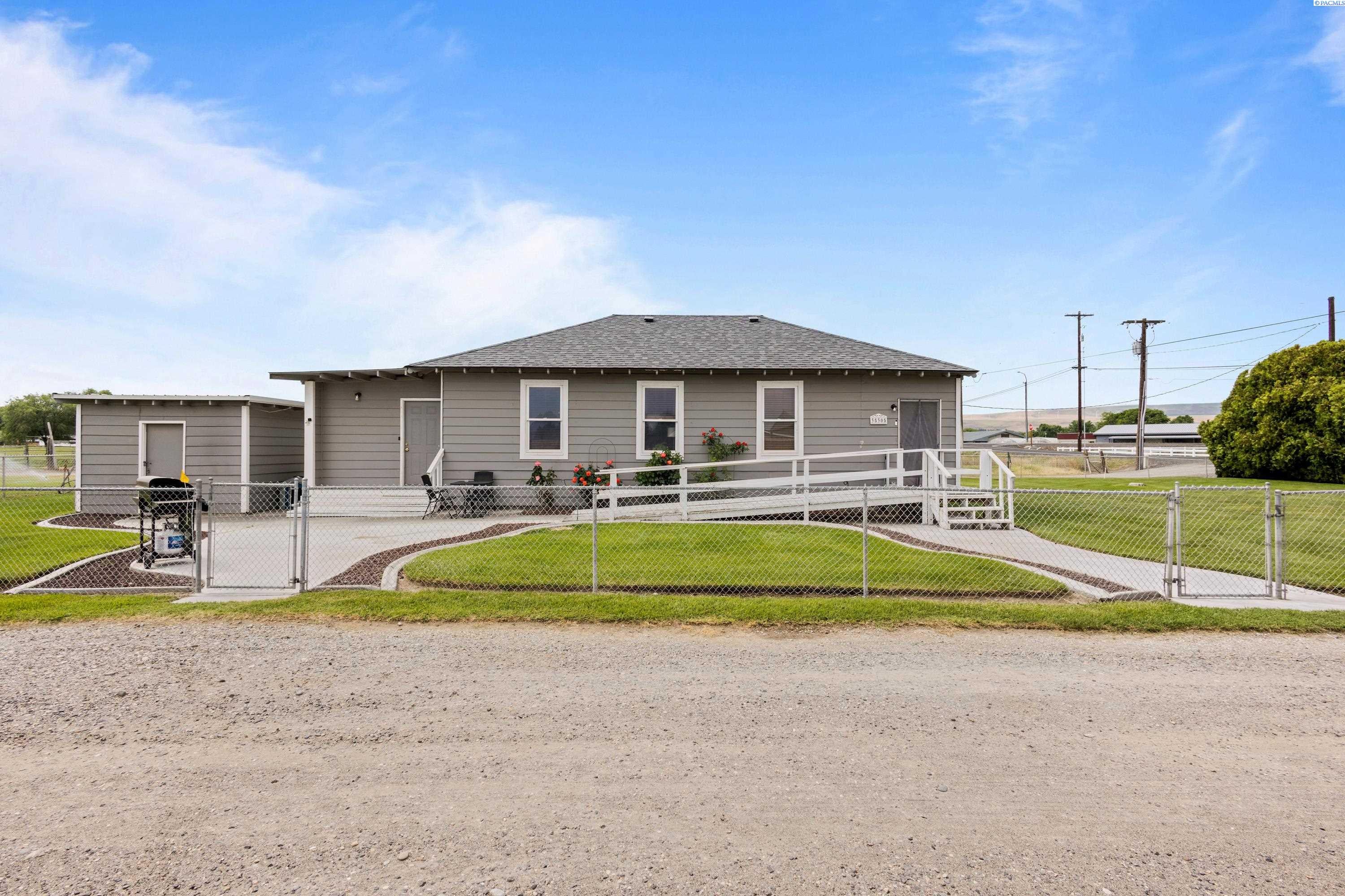 35305 South Finley Road Kennewick, WA 99337 - Photo 3 of 27 Gallery Image 3