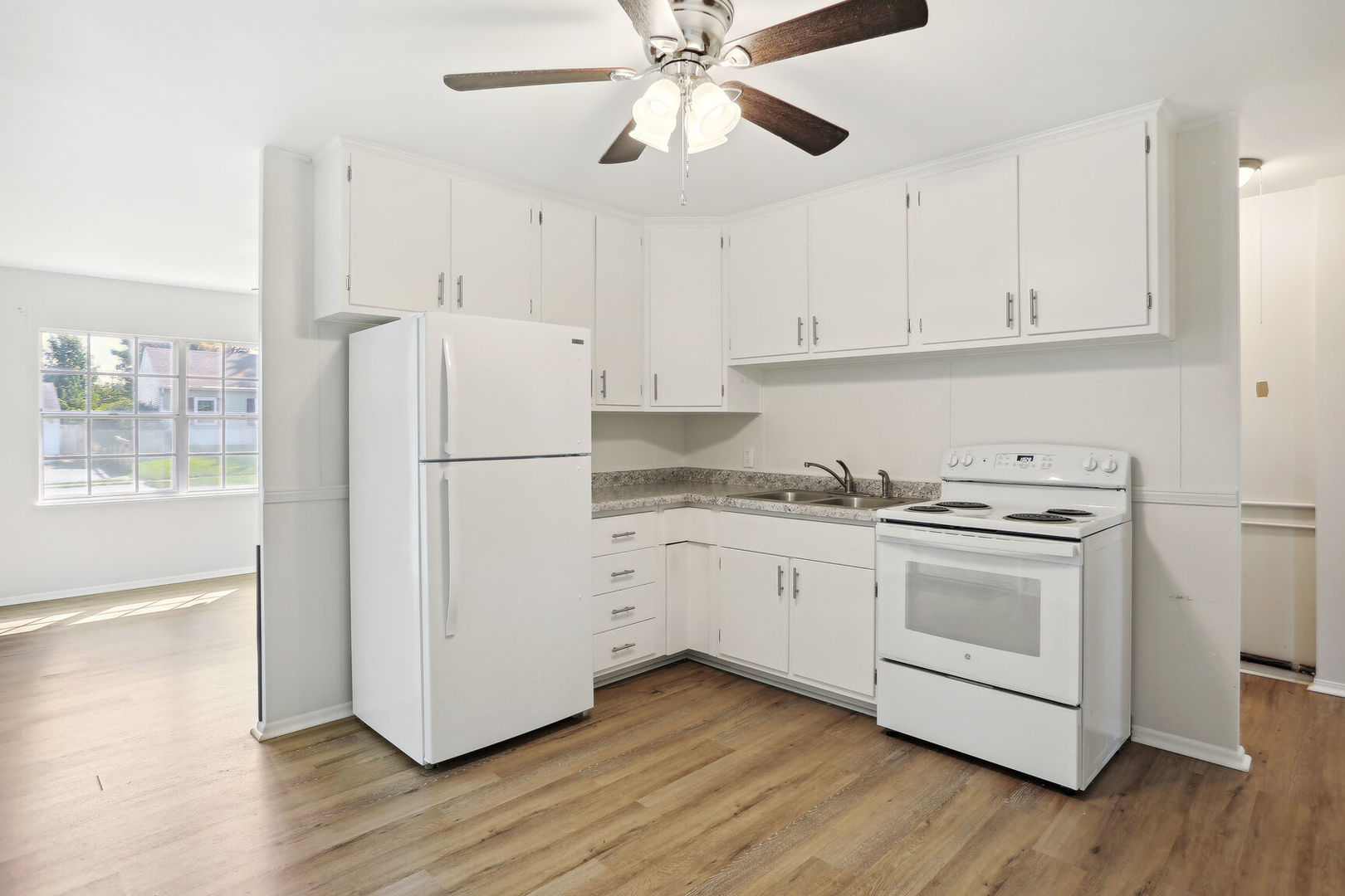 1007 Maplepark Drive Champaign, IL 61821 - Photo 8 of 23 Gallery Image 8