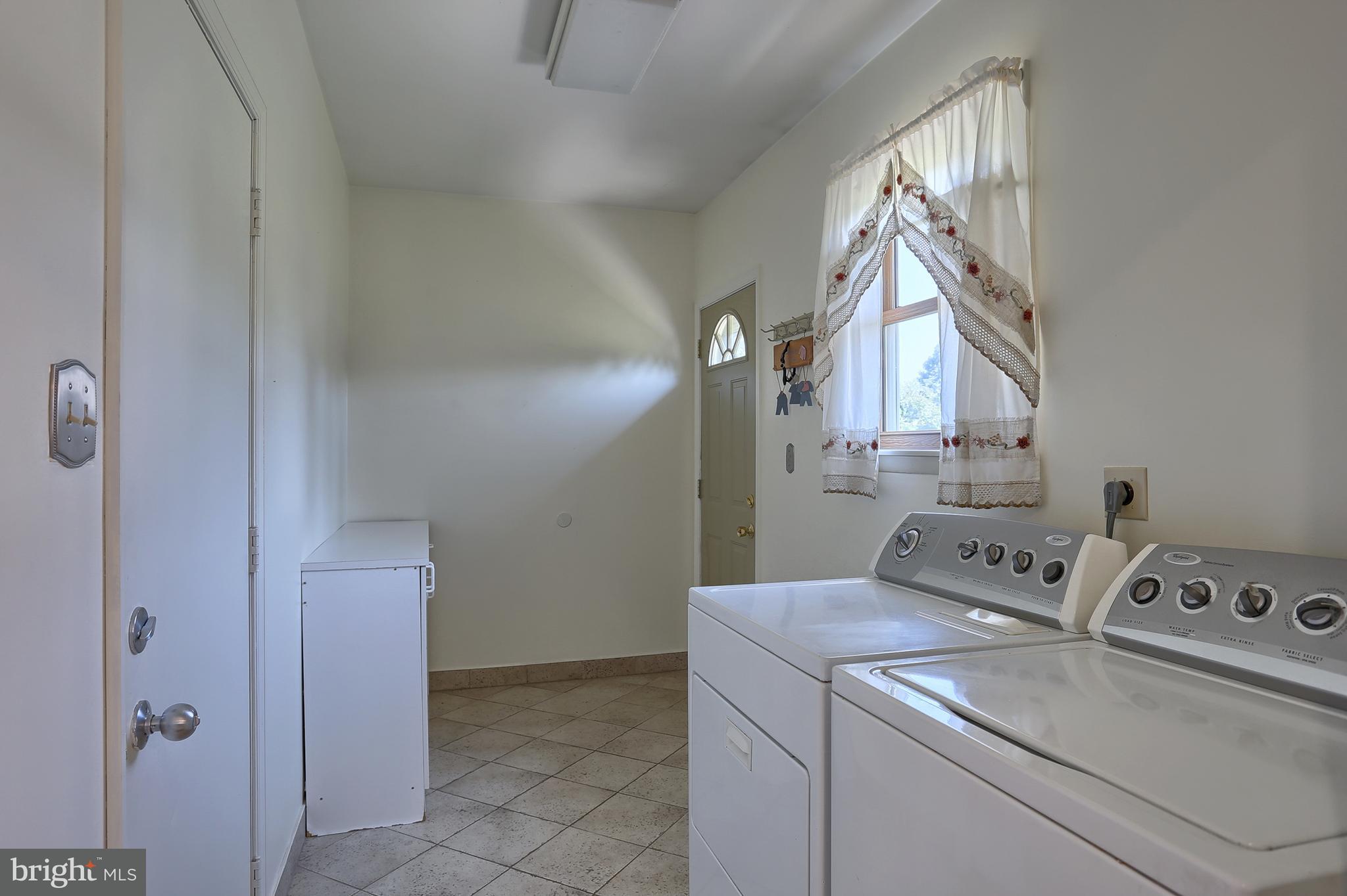 412 County Line Road Grantville, PA 17028 - Photo 15 of 47 Gallery Image 15