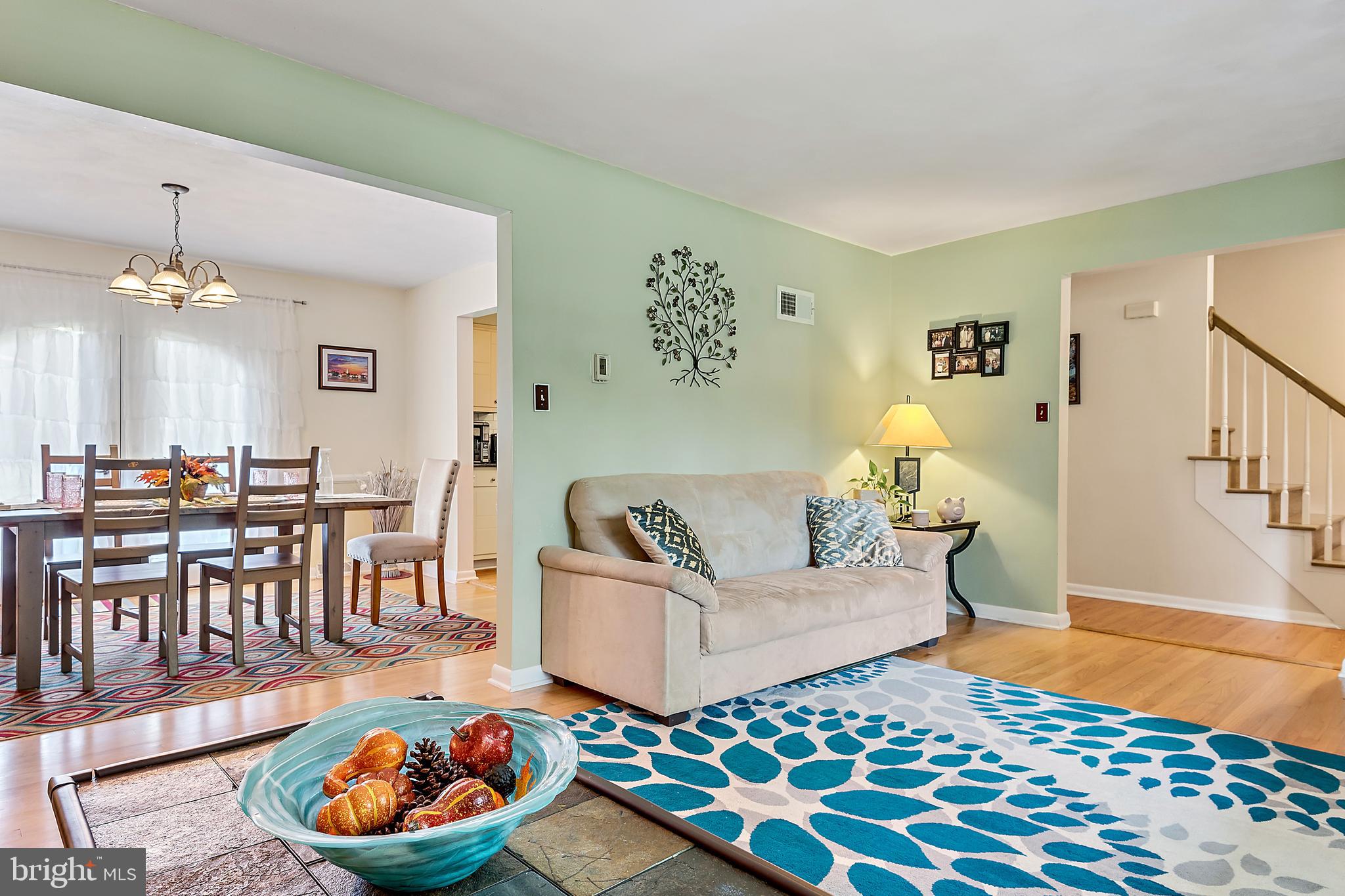 1284 Greenbriar Road York, PA 17404 - Photo 8 of 41 Gallery Image 8