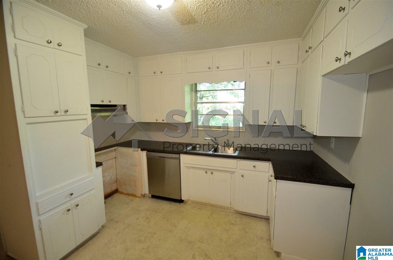 507 9th Street Birmingham, AL 35228 - Photo 12 of 33
