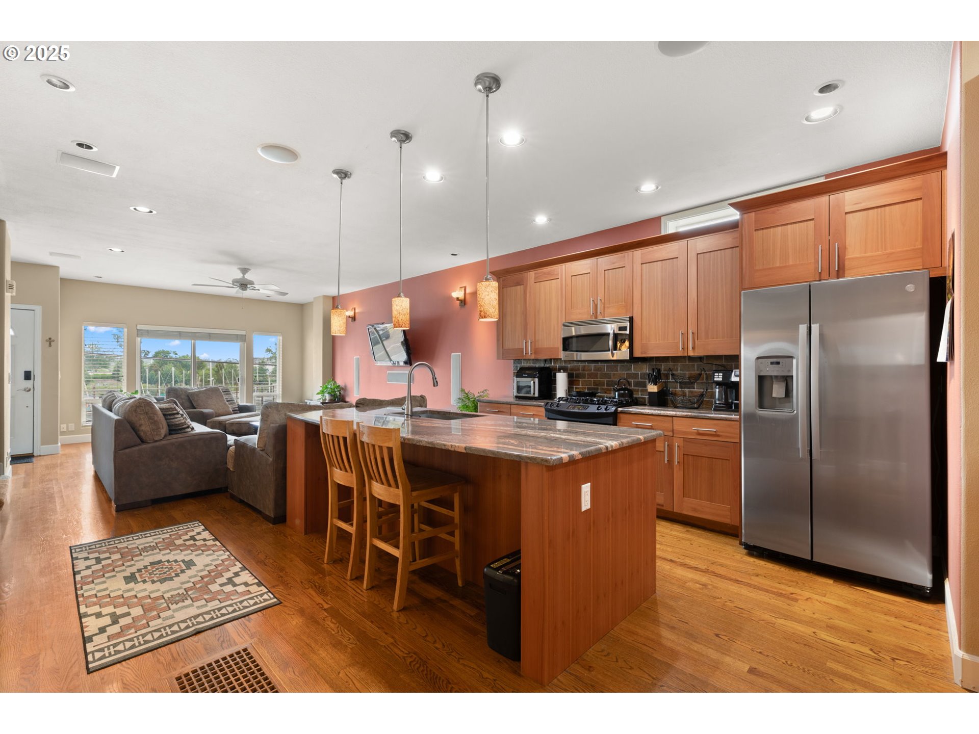 170 Northeast Bridgeton Road Portland, OR 97211 - Photo 15 of 47 Gallery Image 15