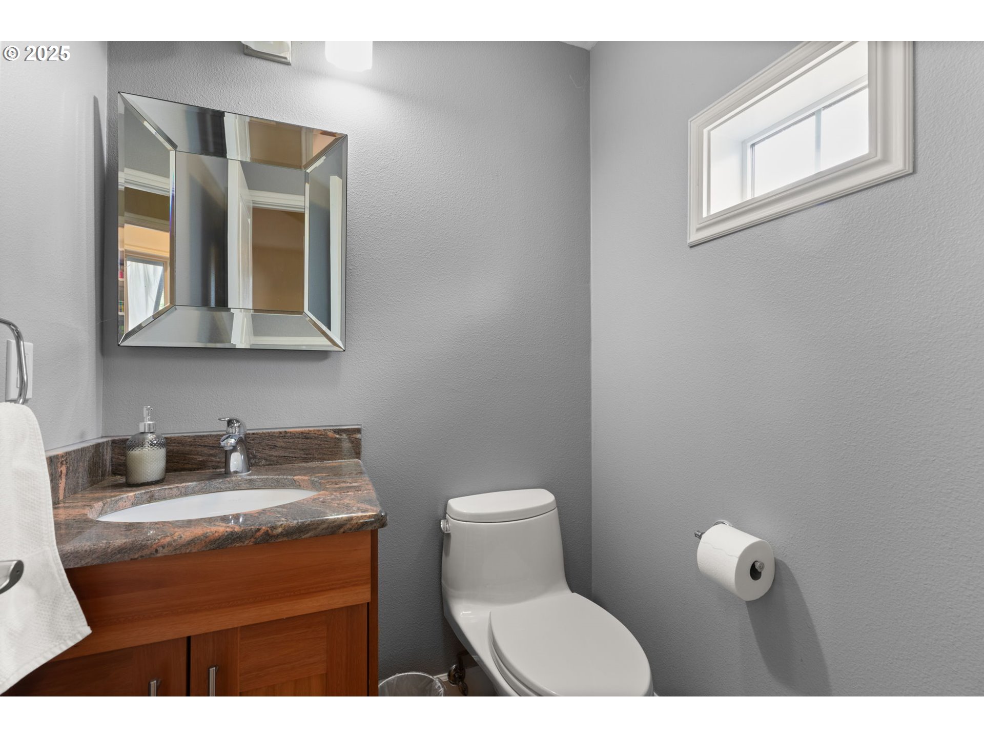 170 Northeast Bridgeton Road Portland, OR 97211 - Photo 24 of 47 Gallery Image 24