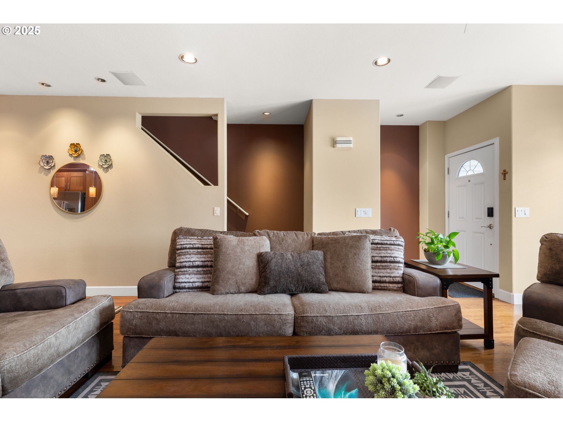 170 Northeast Bridgeton Road Portland, OR 97211 - Photo 9 of 47 Gallery Image 9